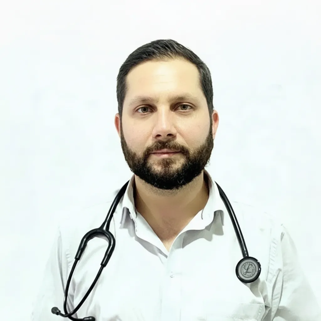 Dr. Alejandro Cervantes